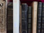 Lot de 9 ouvrages de littérature reliés comprenant : A....