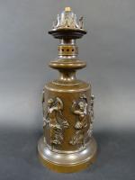 Lampe à pétrole d'époque XIXème siècle en bronze patiné à...