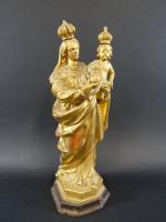 Statuette d'époque XVIII's représentant la Vierge à l'Enfant couronnée en...