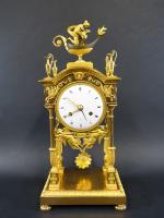 Joseph REVEL, horloger reçu maître en 1775 : Pendule d'époque...