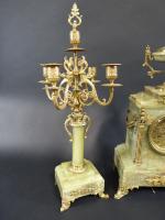 Garniture de cheminée Napoléon III en onyx verte et ornements...