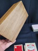 Lot 12 jeux de cartes avec un coffret en bois...
