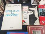 Guerre et société. Lot de 24 livres De  Gaulle,...
