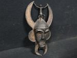 AFRIQUE - COTE D'IVOIRE. Masque Sénoufo en bronze, 31cm.