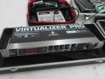 Lot comprenant plusieurs matériels et accessoires : BEHRINGER Virtualizer Pro...