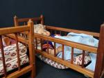 Lot de lits jumeau à barreaux avec leurs literie
dimensions -...
