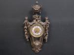 Cartel d'applique de style Louis XVI en bronze à décor...