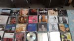 Lot de 36 CD dont UB40, police, Eels, gfabian, grimaud,...