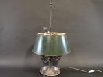 Lampe bouillotte de style Louis XVI en métal argenté, fut...