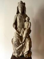 Vierge à l'Enfant assise, dite SEDES MAJESTAE
Fort relief en bois,...