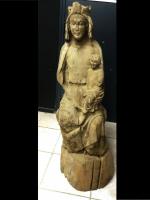 Vierge à l'Enfant assise, dite SEDES MAJESTAE
Fort relief en bois,...