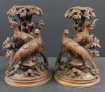 Forêt Noire : Paire de supports vases cornets en bois...