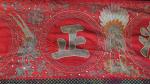 CHINE : Bandeau en tissu brodé de fils d'argent à...