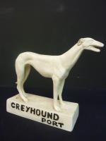 GREYHOUND PORT - Figurine publicitaire en résine polychrome à l'effigie...
