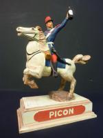 PICON - Figurine publicitaire en résine polychrome représentant un soldat...