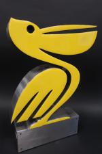 PELFORTH Pelican publicitaire de comptoir en métal laqué jaune. 37...