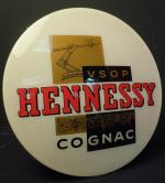 HENNESSY COGNAC VSOP - Enseigne publicitaire formant lampe en matière...