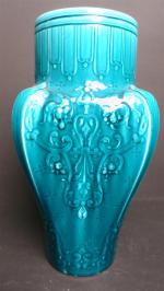 Eugène BAUDIN (1853-1918) - Vase en faïence émaillée turquoise à...