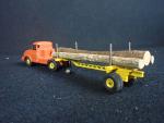 1/43ème, Dinky SuperToys, Tracteur Willeme transport de bois, orange
Réf 36...