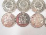 Vème République : Douze pièces de 50 Francs et une...