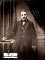 Jean-Baptiste FRENET (1814-1889)
Portrait de trois quart, d'un homme moustachu, la...
