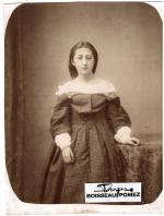 Jean-Baptiste FRENET (1814-1889)
Portrait d'une jeune fille à la robe à...