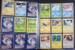 Carte Pokemon 
Contenu : Environ 330 cartes rares, uncos, communes dont...