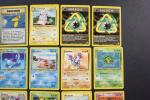Carte Pokemon 
Contenu : Ensemble d'environ 38 cartes communes, uncos et...