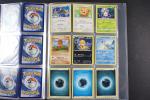 Carte Pokemon 
Ensemble d'environs 250 cartes rares, uncos, communes ...