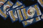 Carte Pokemon 
Contenu : Ensemble de plusieurs dizaines de cartes rares,...