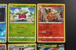 Carte Pokemon 
Contenu : Ensemble de 9 cartes rares, uncos, communes...