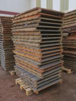 22 plateaux bois pour rayonnages à palettes 132x99cm Mise à...