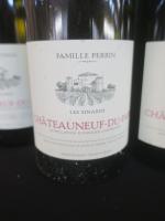 8 bouteilles Châteauneuf du Pape 2019 blanc, « Les Sinards », Famille...