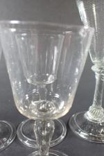 Onze verres d'époque XVIIIème s dont sept verres dit "Bourguignons"...