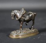 GECHTER Théodore (1796-1844) : Cheval de trait bâté. Bronze patiné...