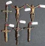 Six crucifix ou croix pendentifs d'époque XV's à XVIII's. Haut....