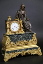 Pendule d'époque Restauration en bronze doré et patiné et marbre...
