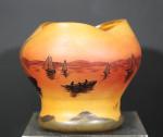 LEGRAS : Vase à col trilobé en verre peint à...