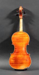 Beau violon d'Emile GERMAIN fait à Paris en 1876, portant...