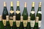 Alsace blanc. Lot de 12 bouteilles dépareillées comprenant : six...