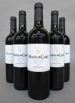 Bordeaux rouge. Cinq bouteilles Mouton Cadet 2006 Baron Philippe de...