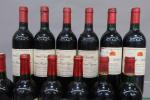 Bordeaux rouge. Lot de 12 bouteilles dépareillées comprenant : trois...