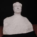 SUDRE Raymond (1870-1962) : Important buste du docteur Wallet. Marbre...