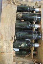 BORDEAUX ROUGE. 1 caisse de 12 bouteilles CHÂTEAU PAPE CLEMENT...