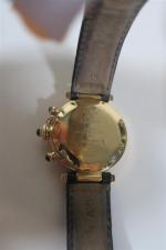 CARTIER Pasha Ref. 30009. Montre-bracelet chronographe d'homme en or jaune...