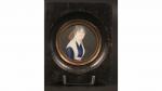 *Miniature ronde représentant une jeune femme au bandeau bleu