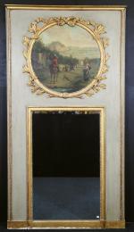 Trumeau de style Louis XVI en bois peint et doré...