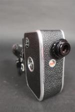 BOLEX-PAILLARD - Camera Zoom Reflex P3 en écrin, avec accessoires.
