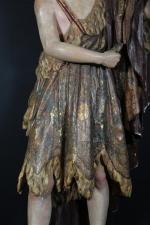 Saint-Jean-Baptiste prêchant. Sculpture en bois repolychromé d'époque XVIII's. Haut :...