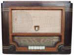 RADIOLA RA 397 Radiophono en bois, 1954, avec FM, secteur....